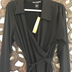 Knee length dress with waist tie - black